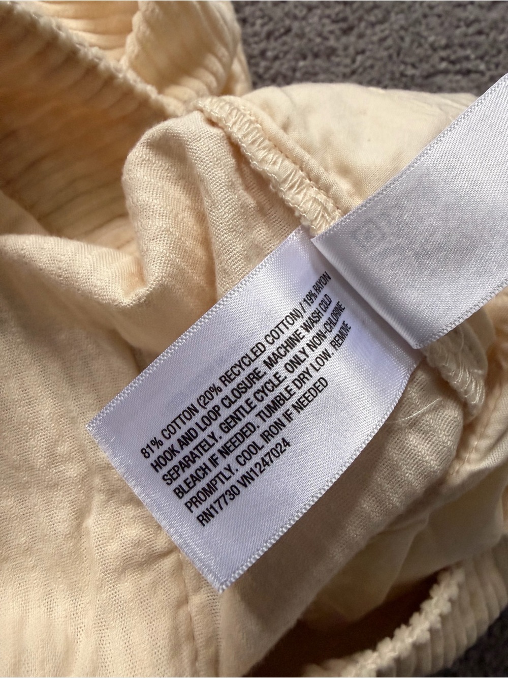 Brand new Universal Thread Wide-Leg Corduroy Pants in cream - Picture 9 of 9